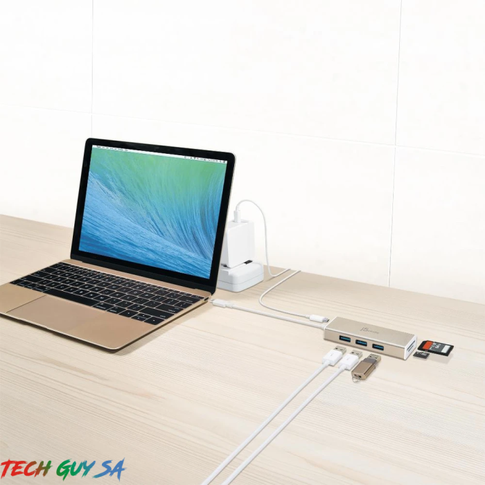 J5Create JCH347 USB 3.1 Type-C 3-Port HUB with SD/Micro SD Card Reader - Image 8