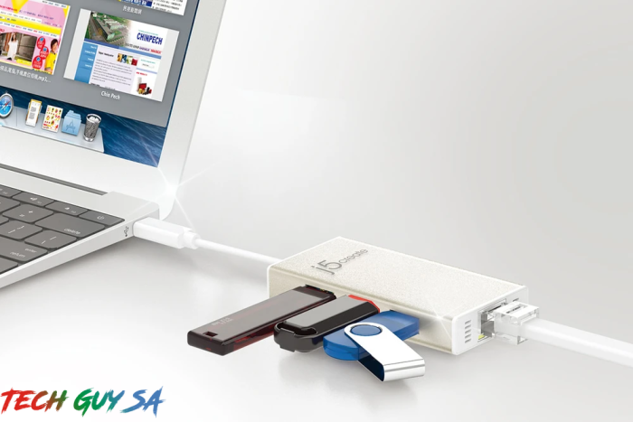 J5Create JCH471 USB-C™ Gigabit Ethernet & HUB Multi Adapter - Image 3