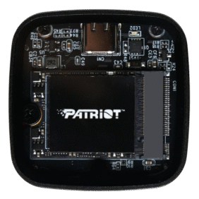 Patriot PDP31 1TB Type-C Portable SSD - Red / Black - Image 3