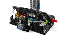 LEGO Technic Nasa Artemis Space Launch System Rocket - Image 7
