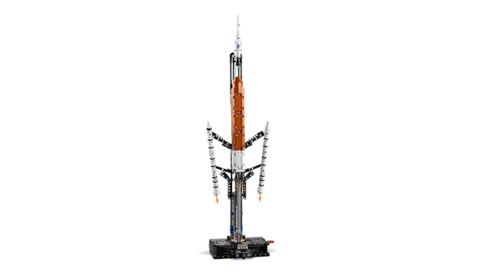 LEGO Technic Nasa Artemis Space Launch System Rocket - Image 5