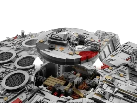 LEGO Star Wars Millennium Falcon (Big) - Image 10